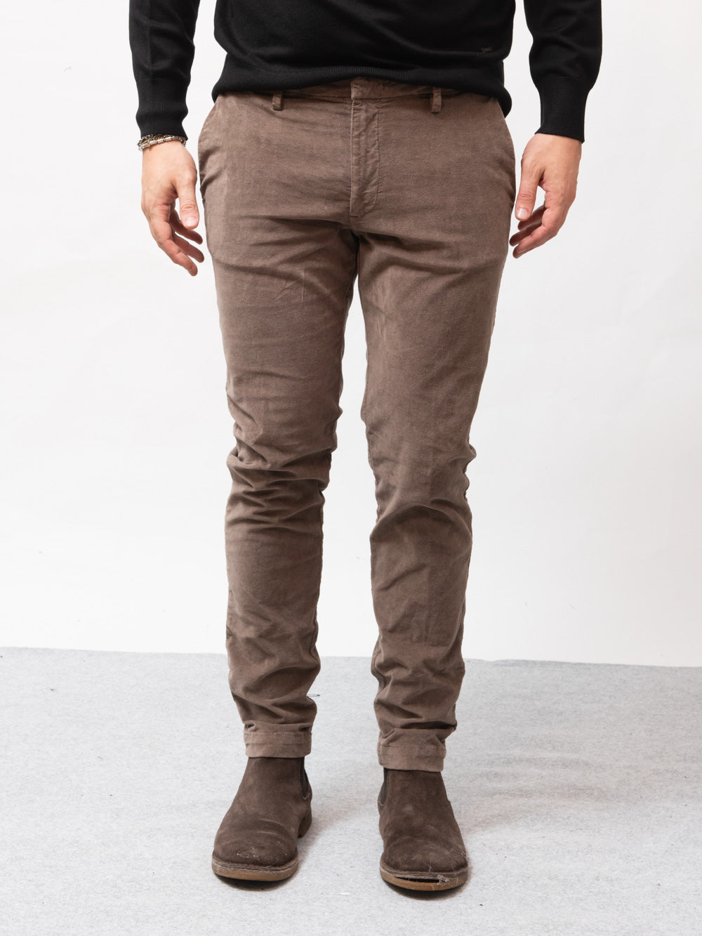 Pantalone chino fustagno