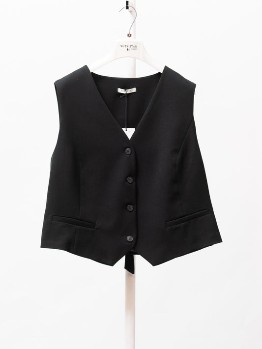 Short vest with buttons