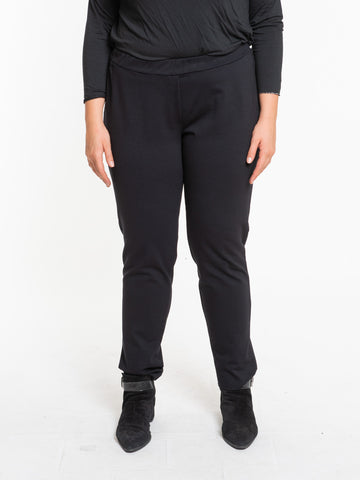 Straight curvy Milano stitch trousers