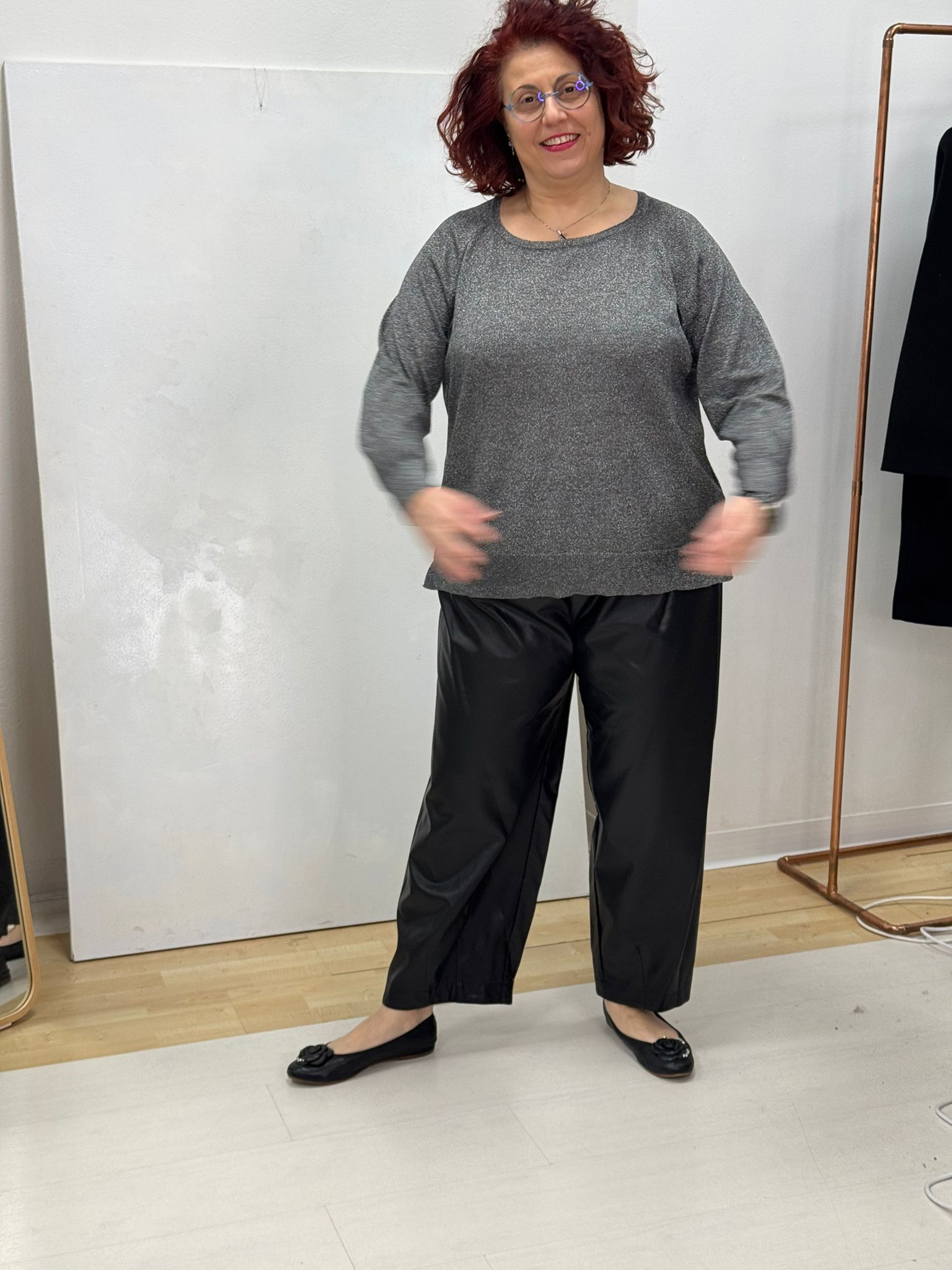 Lightweight sweater with lurex